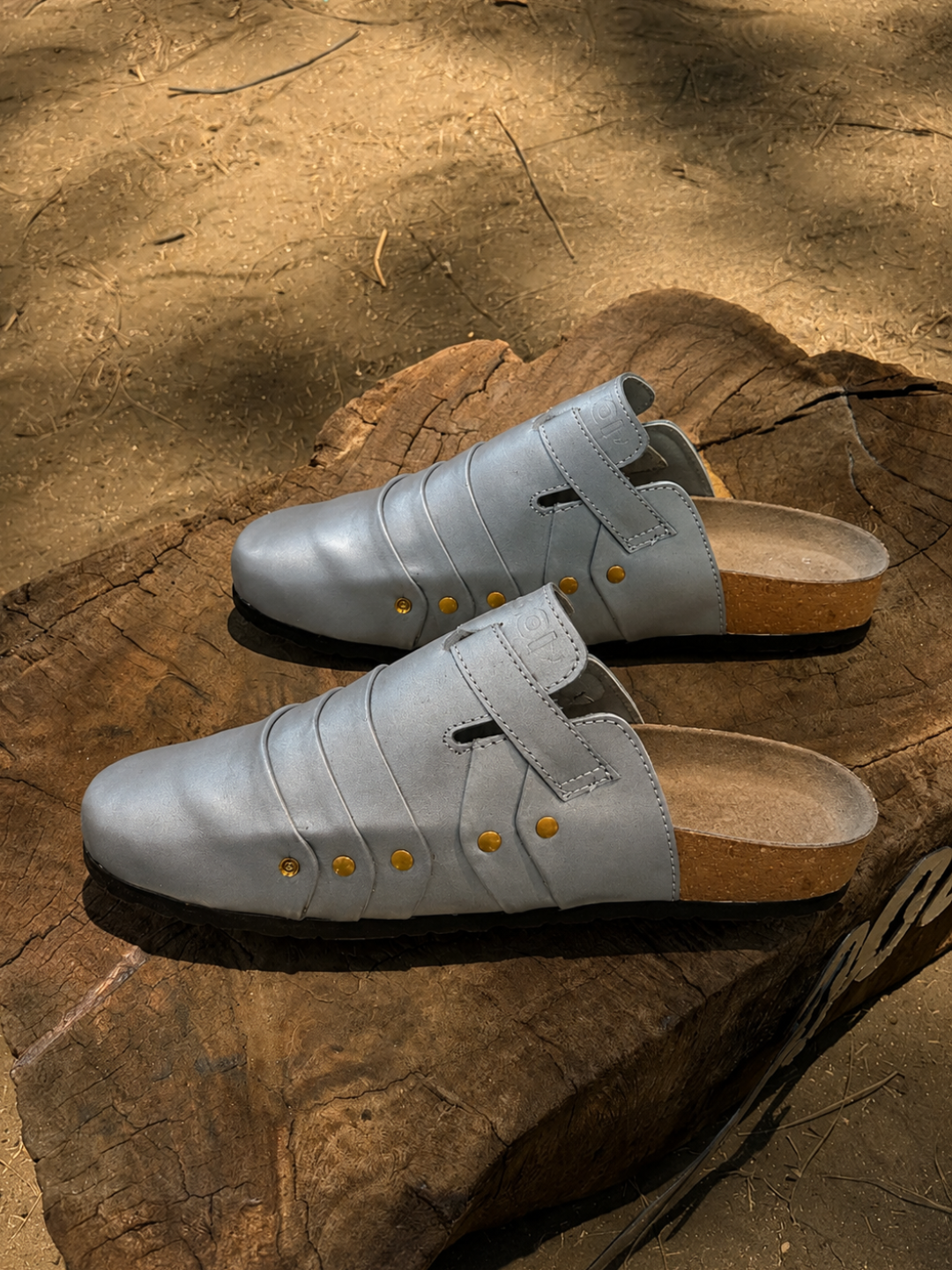 SUGOI SILVER SANDLE