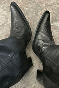 SILKY CARVED BOOTS